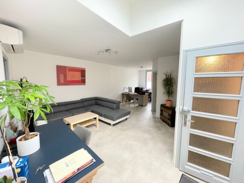 Achat maison à vendre 3 chambres 65 m² - Vaux-sur-Seine