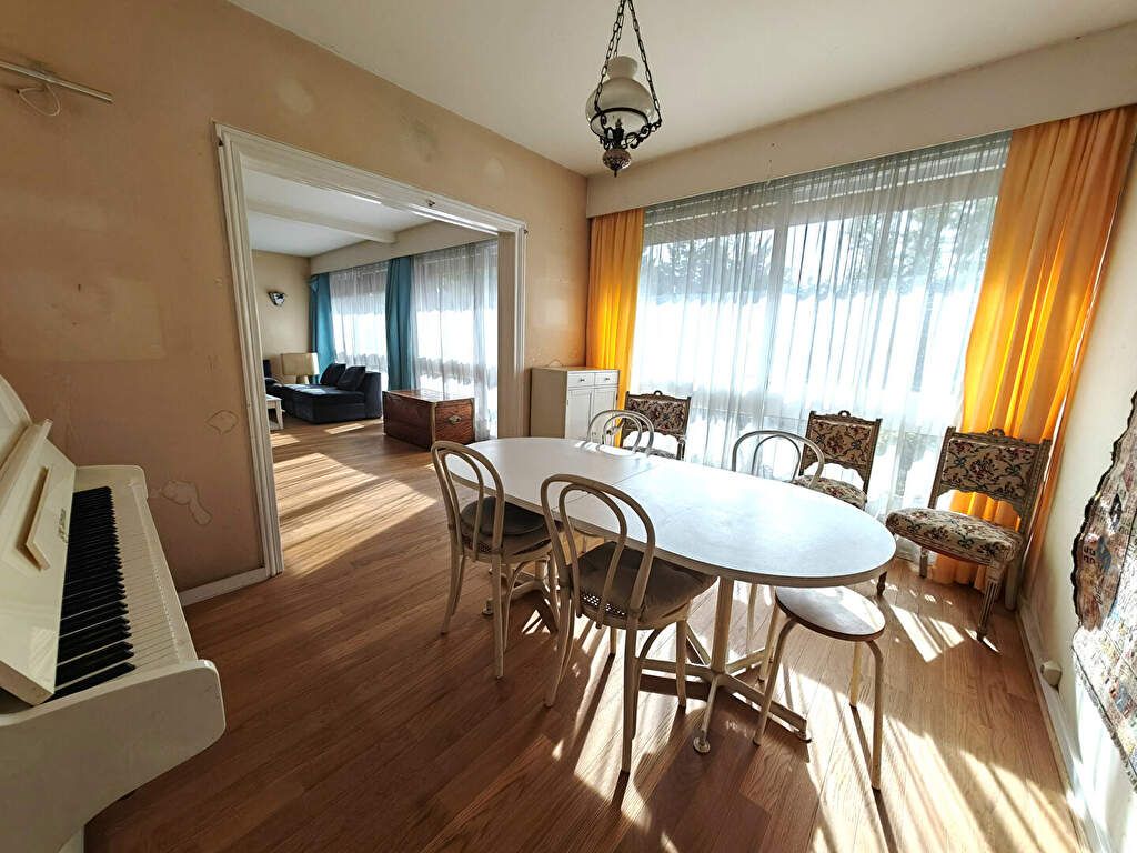 Achat appartement à vendre 5 pièces 110 m² - La Celle-Saint-Cloud