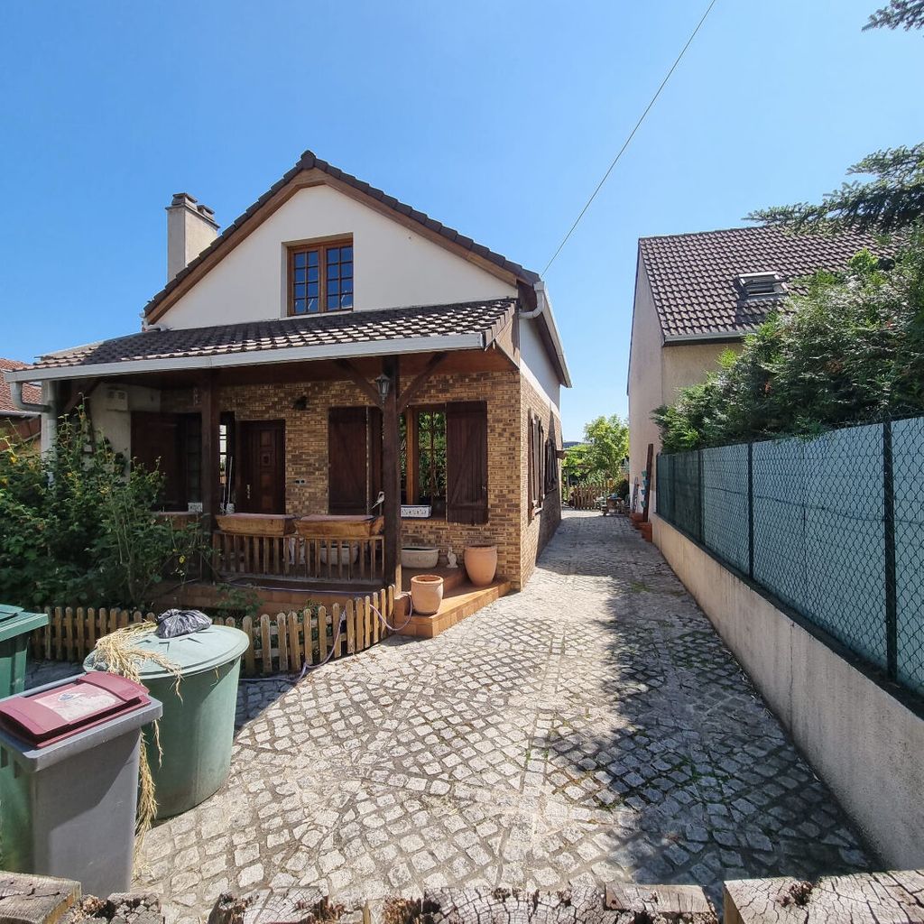 Achat maison à vendre 3 chambres 105 m² - Argenteuil