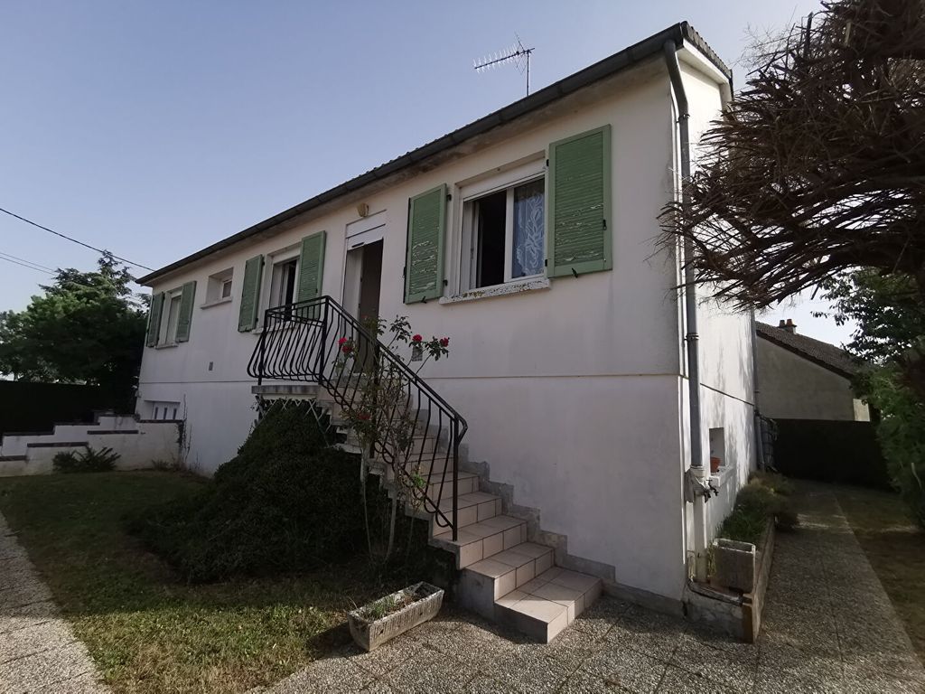 Achat maison à vendre 3 chambres 81 m² - Yèvres