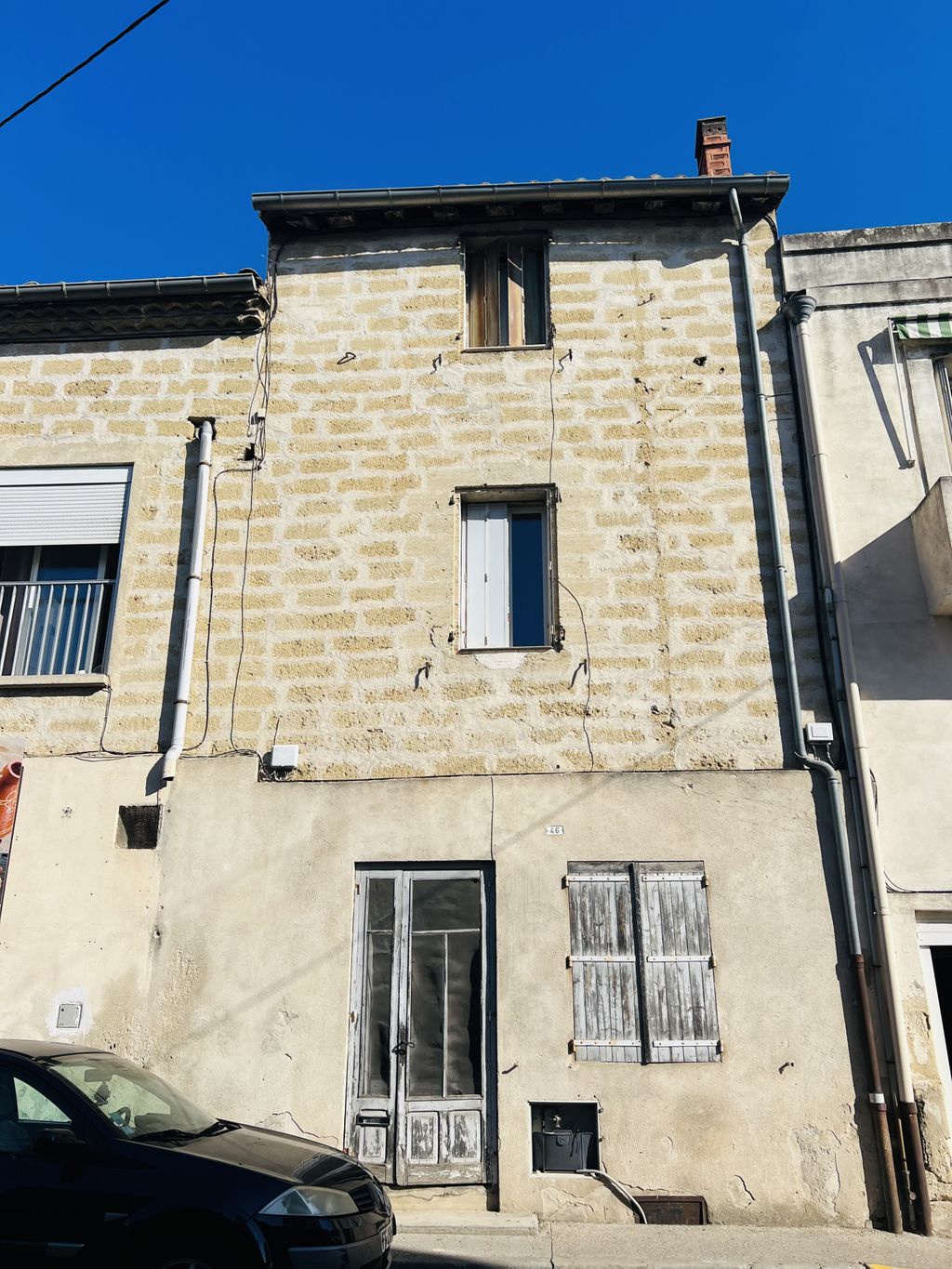 Achat appartement à vendre 2 pièces 72 m² - Lunel