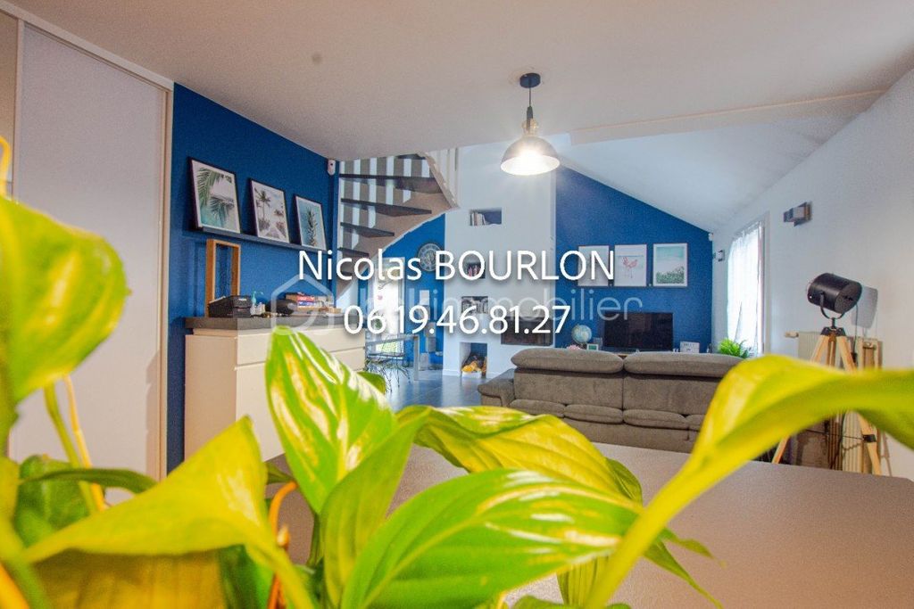 Achat maison à vendre 4 chambres 104 m² - Saint-Pierre-du-Perray