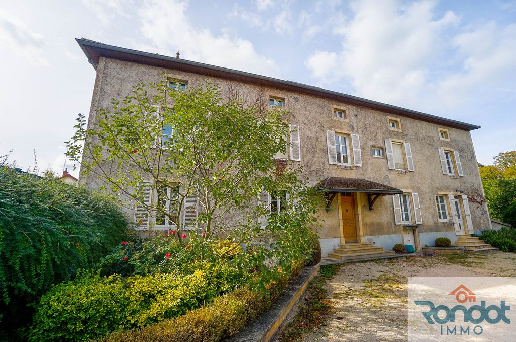 Achat maison à vendre 5 chambres 240 m² - Is-sur-Tille