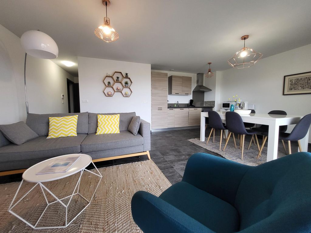 Achat appartement à vendre 3 pièces 65 m² - Lecci
