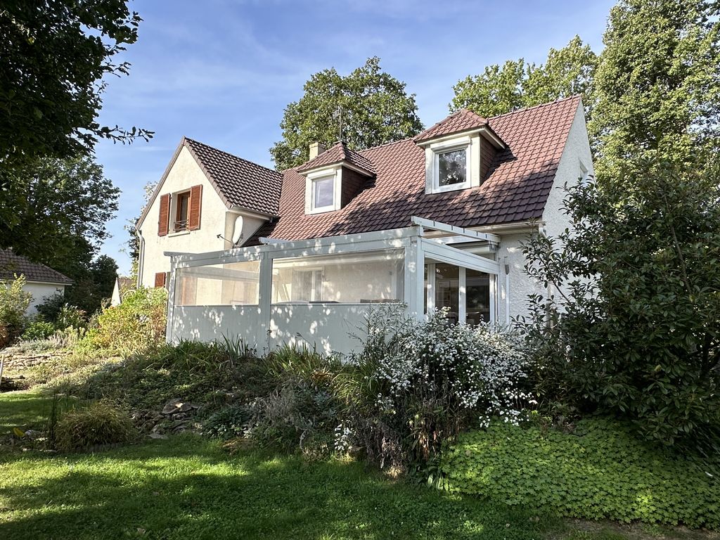 Achat maison à vendre 5 chambres 160 m² - Maintenon