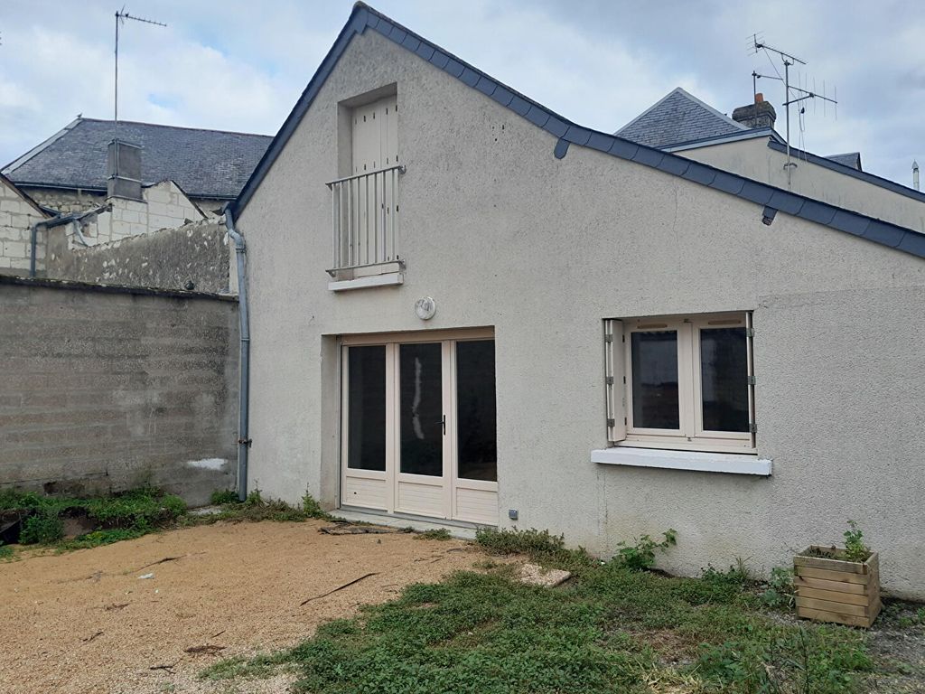 Achat maison à vendre 2 chambres 76 m² - Vernantes