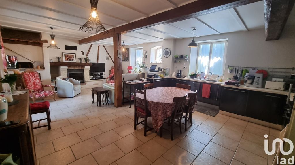 Achat maison à vendre 3 chambres 164 m² - Château-Thierry