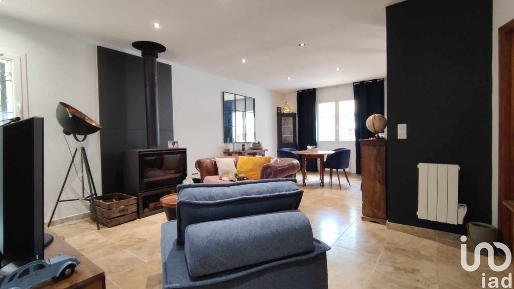 Achat maison à vendre 2 chambres 75 m² - Nans-les-Pins