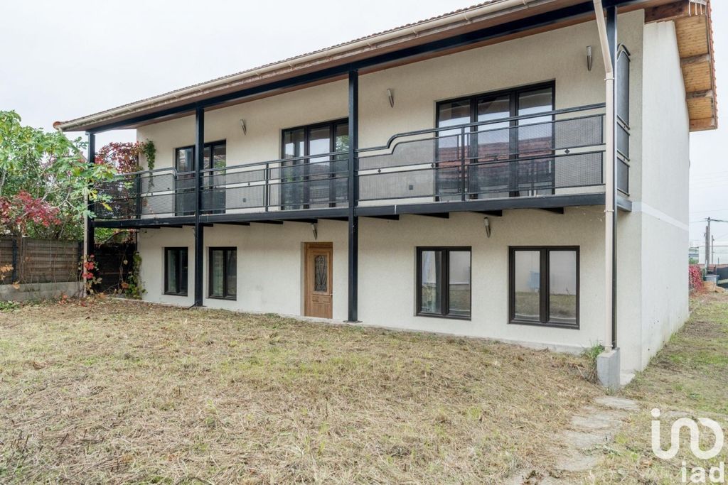 Achat maison à vendre 6 chambres 233 m² - Argenteuil