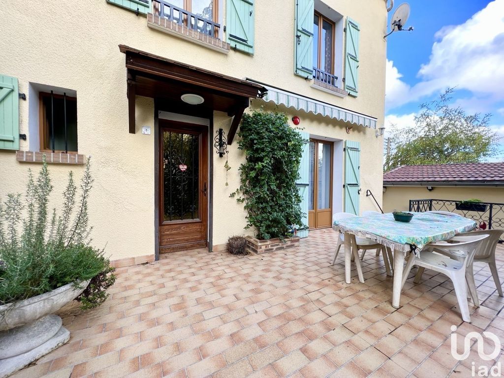 Achat maison à vendre 4 chambres 102 m² - Villiers-sur-Orge