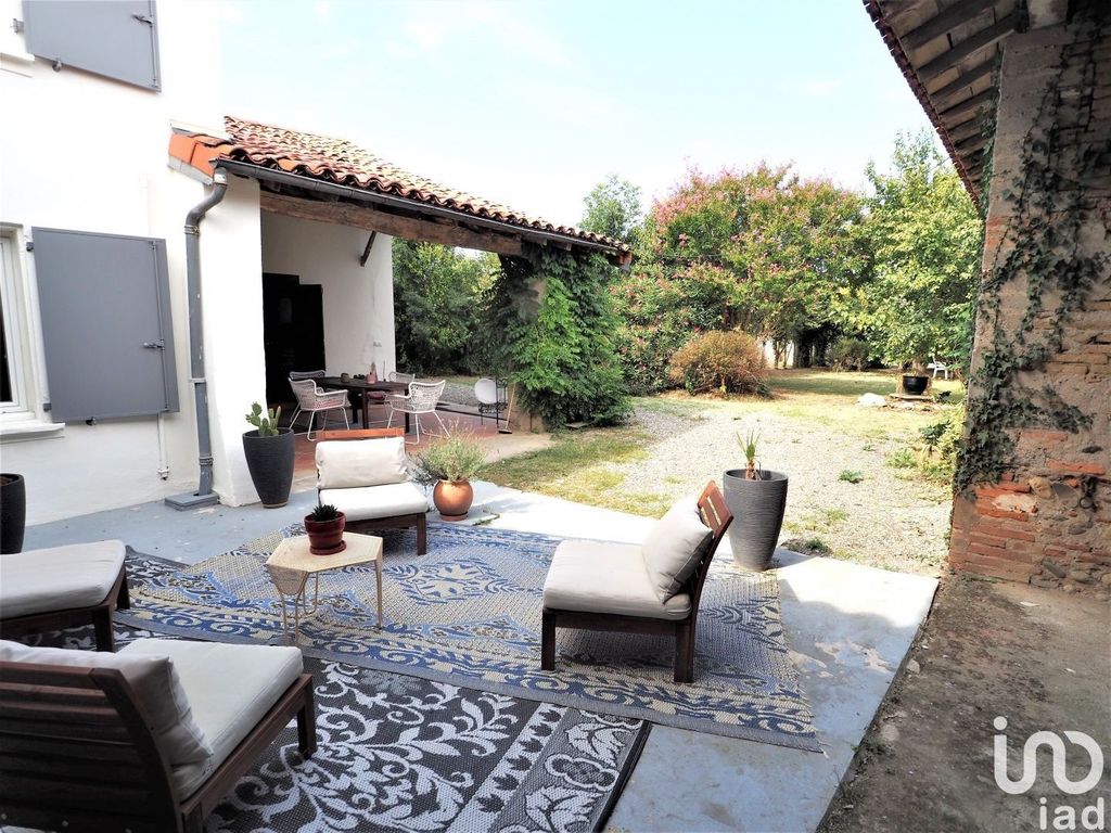 Achat maison à vendre 5 chambres 174 m² - Salles-sur-Garonne