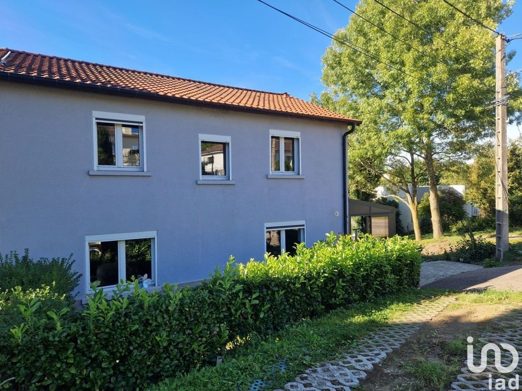 Achat maison à vendre 5 chambres 180 m² - Saint-Julien-lès-Metz