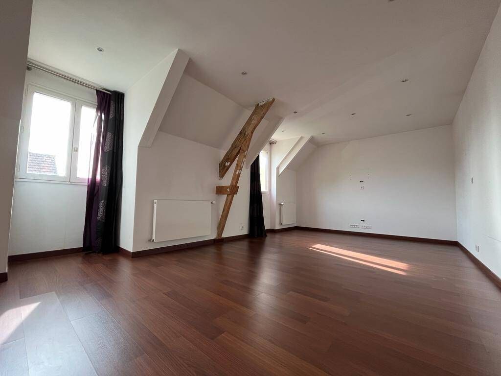 Achat maison à vendre 4 chambres 120 m² - Pontault-Combault