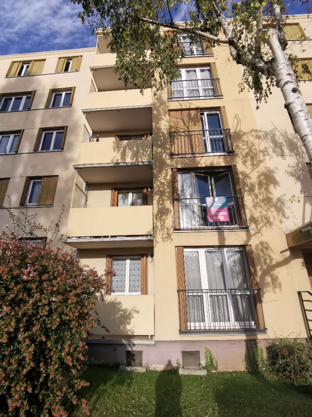 Achat appartement à vendre 4 pièces 73 m² - Brou-sur-Chantereine