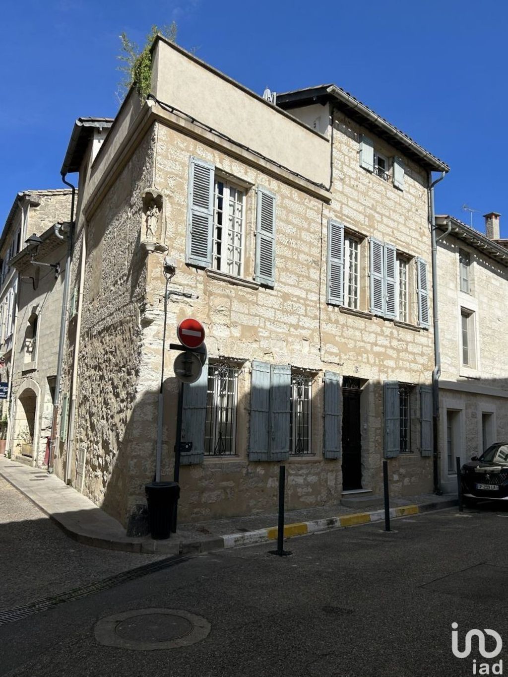 Achat maison à vendre 3 chambres 115 m² - Villeneuve-lès-Avignon