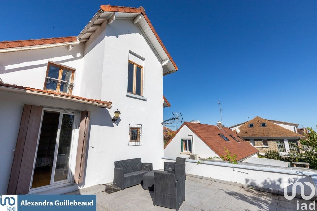 Achat maison à vendre 5 chambres 172 m² - Viry-Châtillon