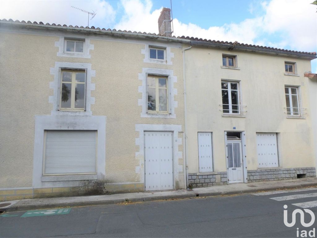 Achat maison à vendre 3 chambres 170 m² - Breuil-Barret