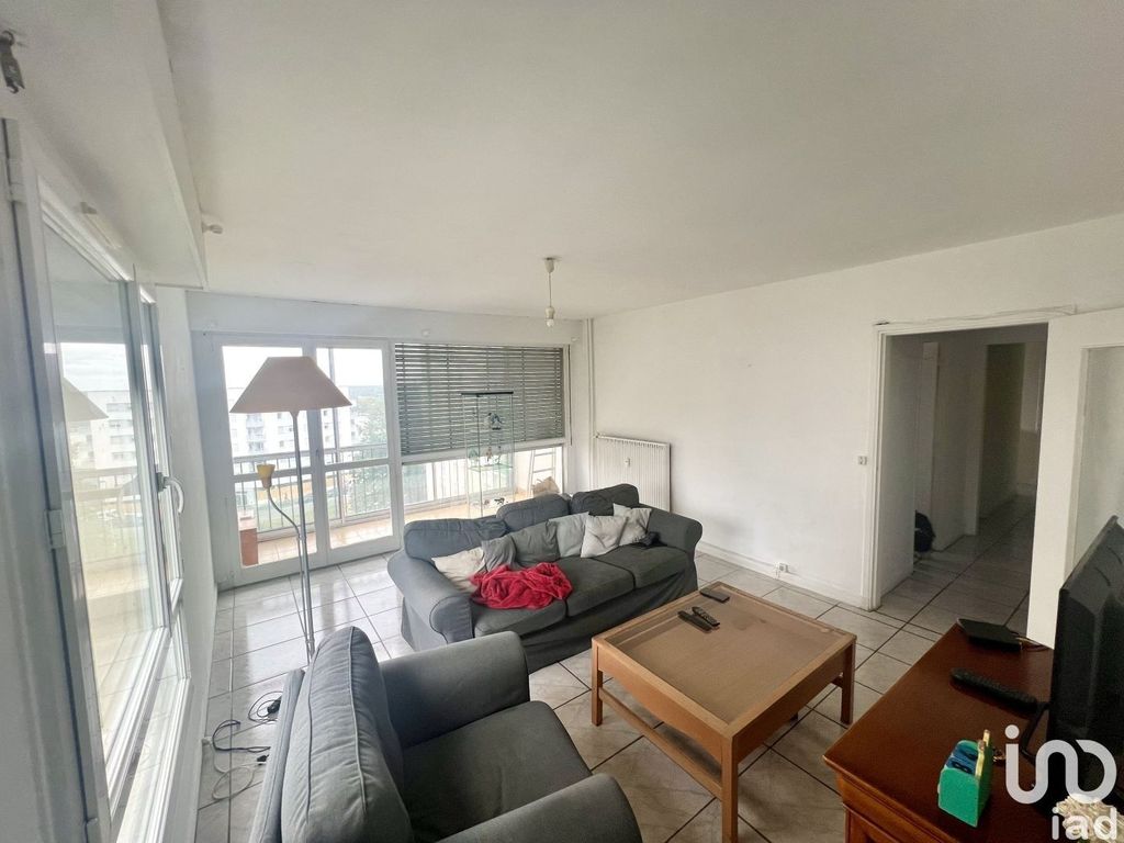 Achat appartement à vendre 3 pièces 75 m² - Évry