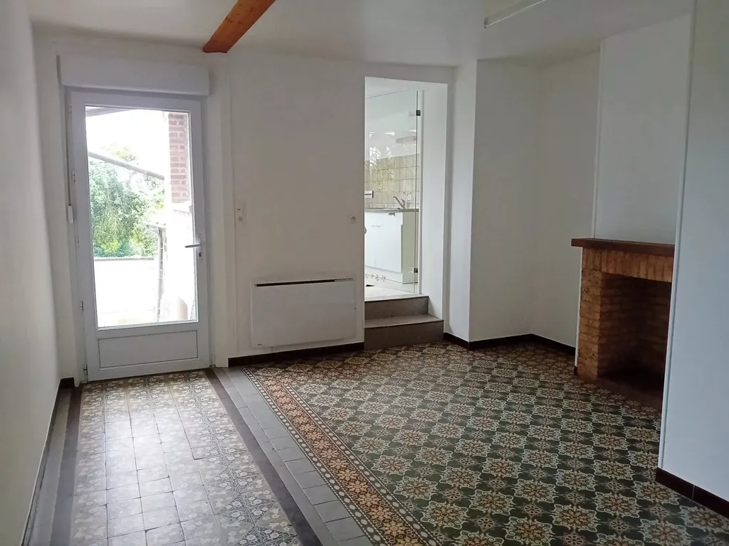 Achat maison à vendre 2 chambres 72 m² - Vervins