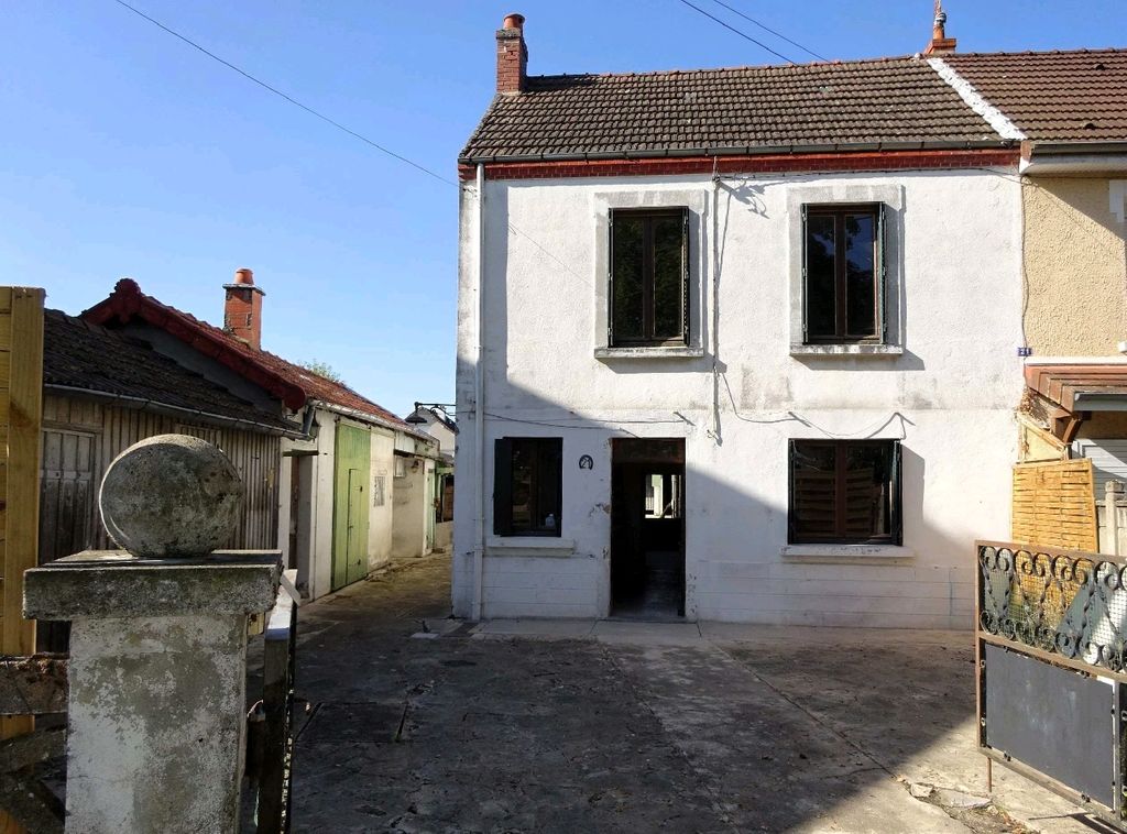 Achat maison à vendre 4 chambres 90 m² - Gueugnon