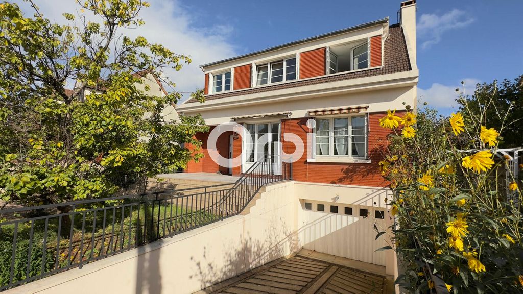 Achat maison à vendre 4 chambres 160 m² - Neuilly-sur-Marne