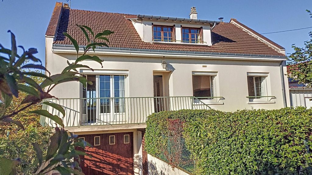 Achat maison à vendre 4 chambres 110 m² - Montoire-sur-le-Loir