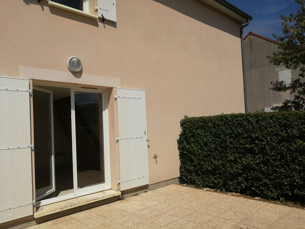 Achat maison à vendre 2 chambres 62 m² - Saint-Florent-sur-Cher