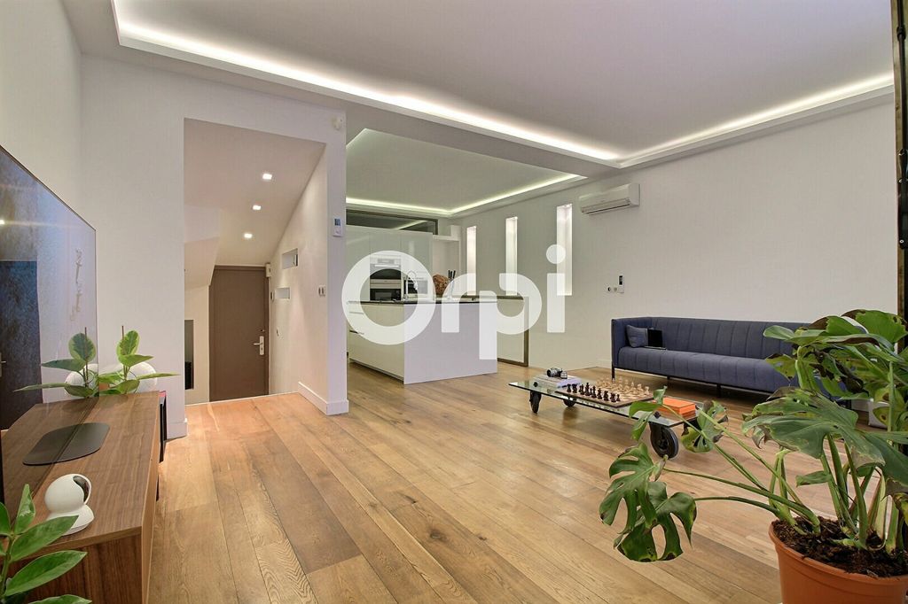 Achat loft à vendre 3 pièces 71 m² - Marseille 6ème arrondissement