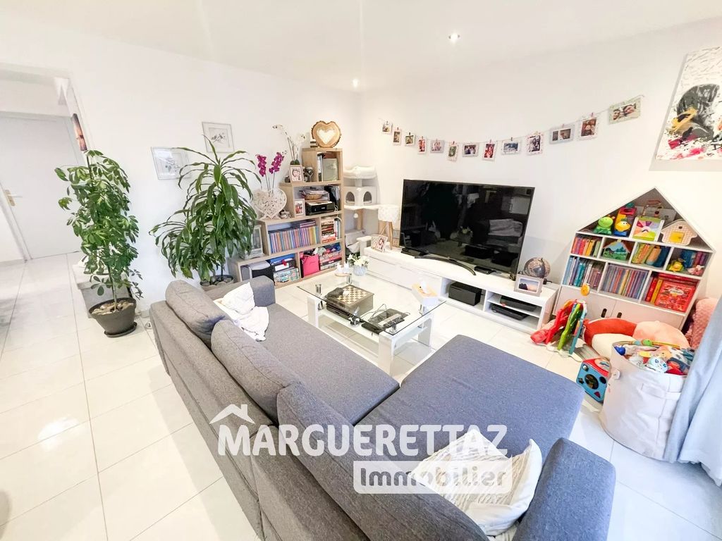 Achat appartement à vendre 3 pièces 62 m² - Thyez