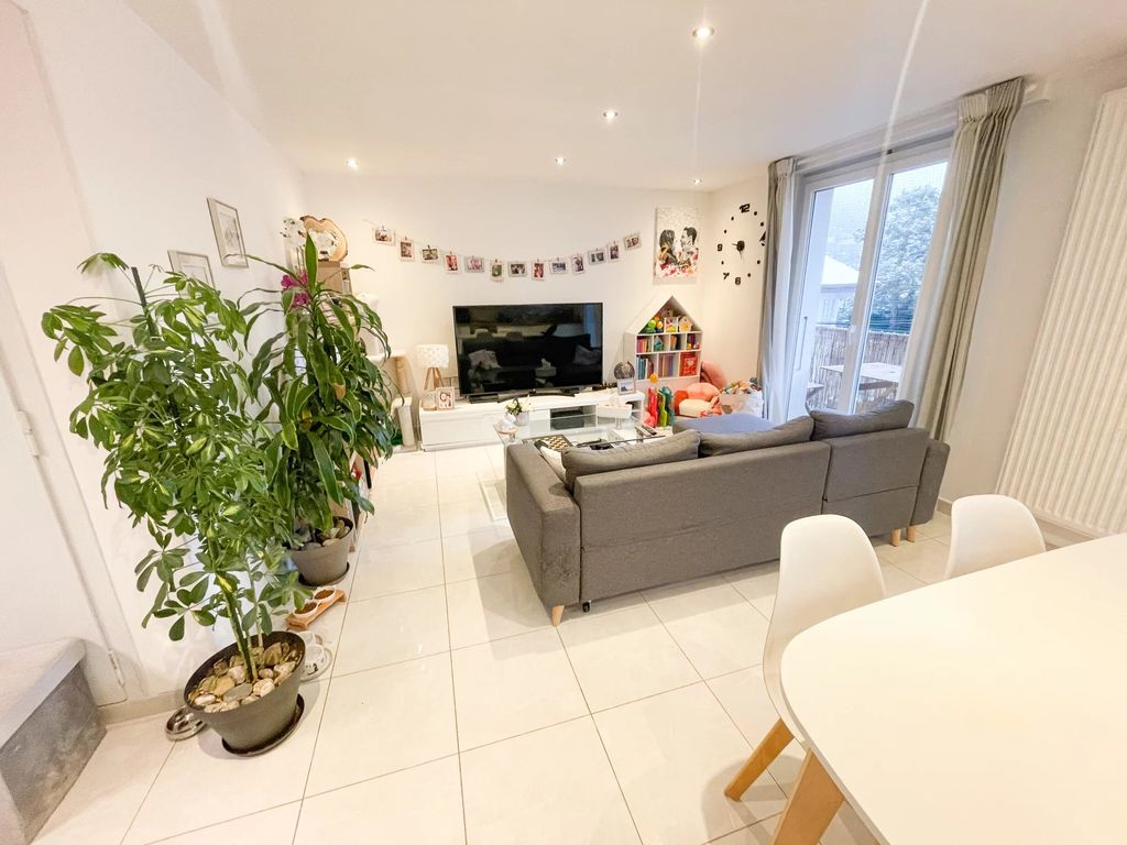 Achat appartement à vendre 3 pièces 62 m² - Thyez