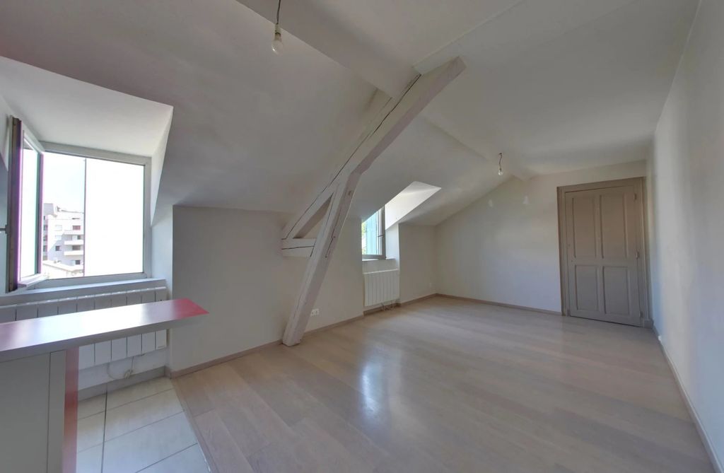 Achat appartement à vendre 3 pièces 53 m² - Fontaine