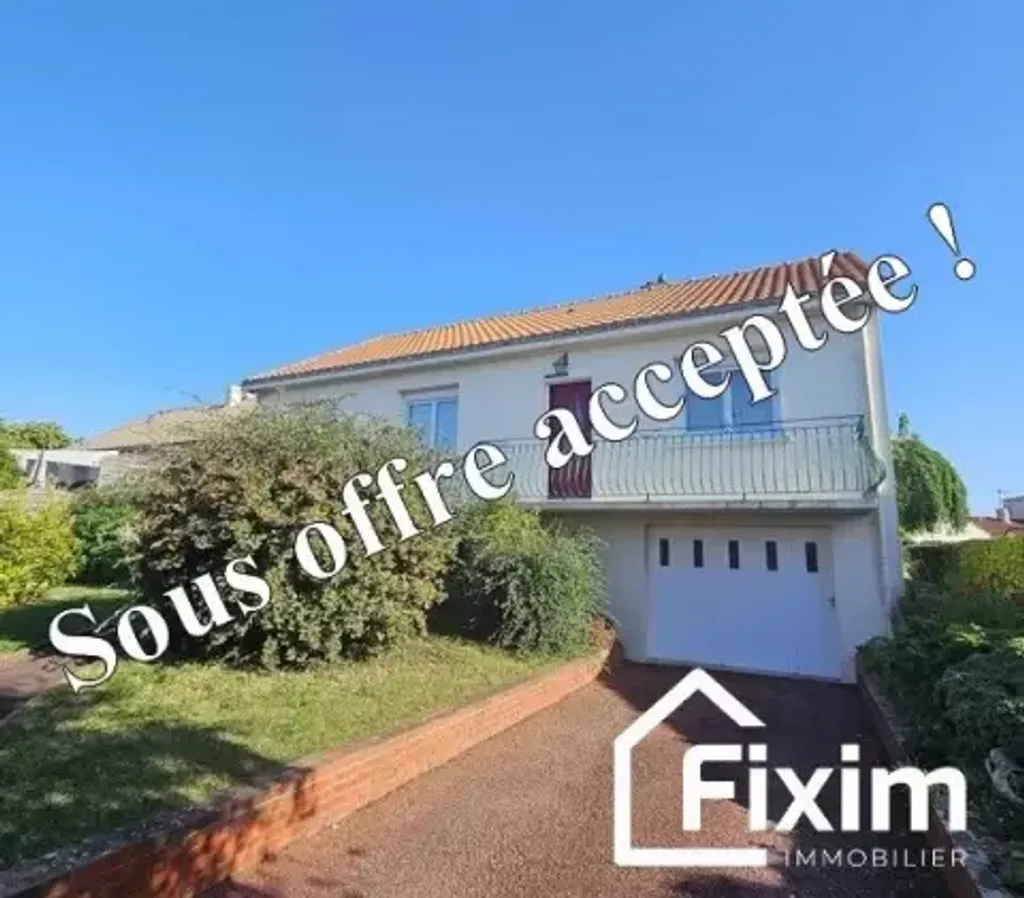 Achat maison à vendre 3 chambres 92 m² - La Chapelle-Heulin