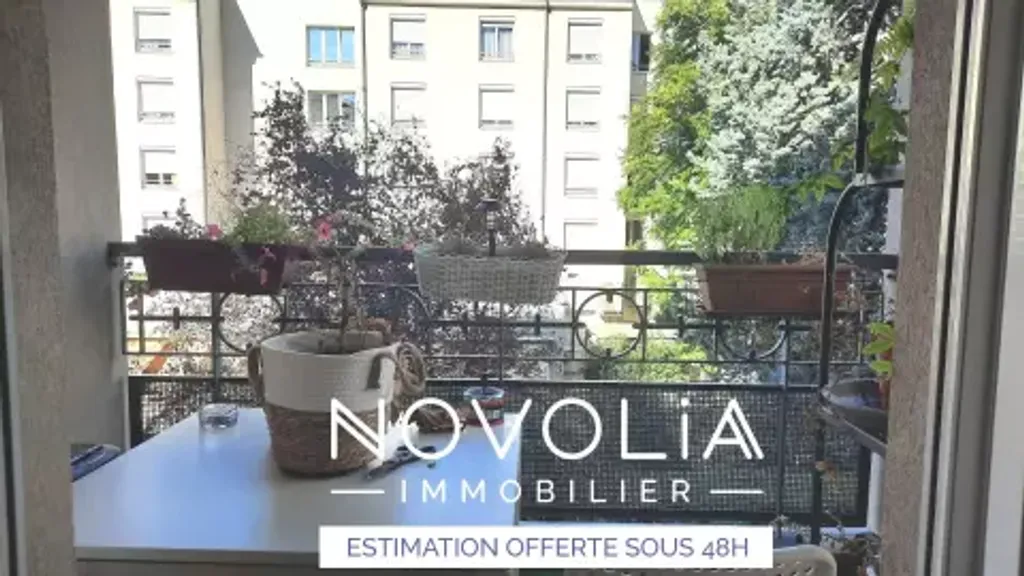 Achat appartement à vendre 3 pièces 70 m² - Lyon 7ème arrondissement