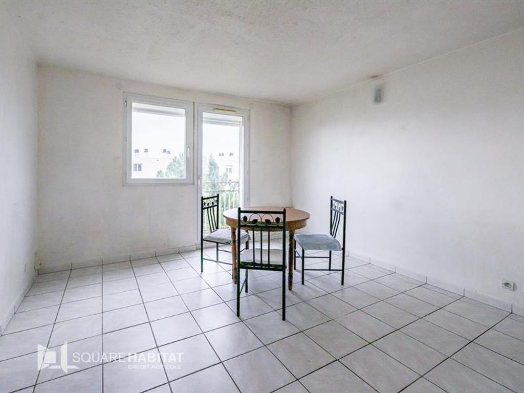Achat appartement à vendre 4 pièces 64 m² - Villenave-d'Ornon