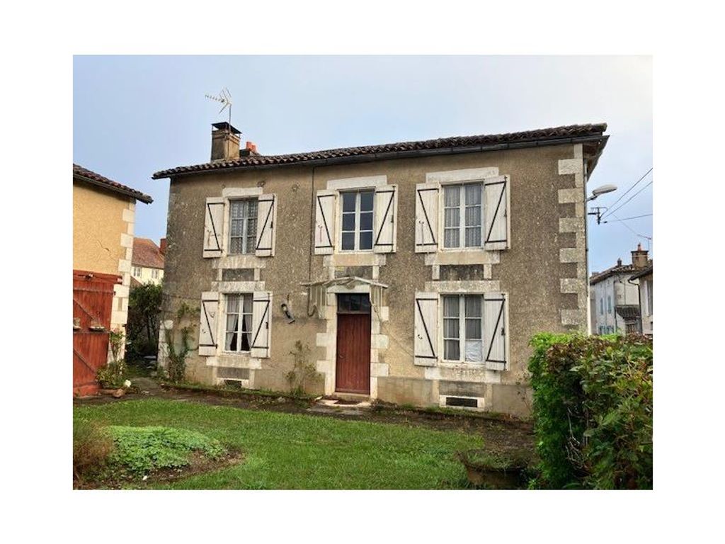 Achat maison à vendre 2 chambres 91 m² - Couhé