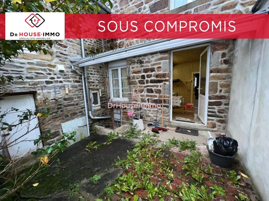 Achat maison à vendre 3 chambres 109 m² - Saint-Pierre-d'Entremont