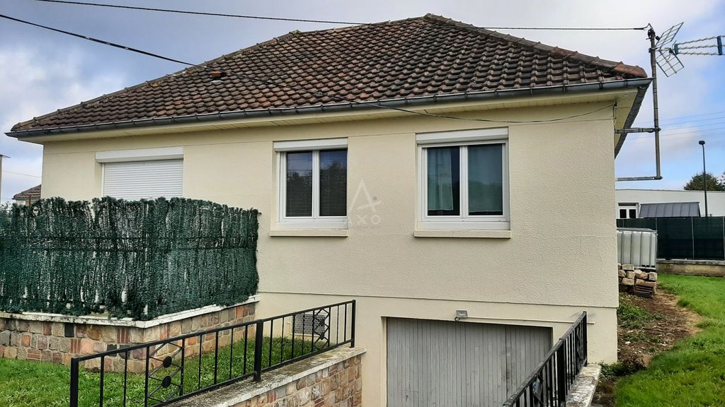 Achat maison à vendre 2 chambres 65 m² - Saint-Nicolas-d'Aliermont