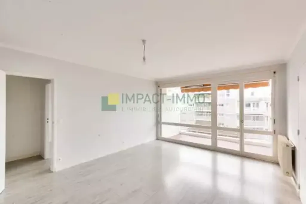 Achat appartement à vendre 2 pièces 51 m² - Courbevoie