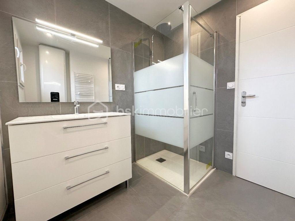 Achat appartement à vendre 3 pièces 62 m² - Chambéry