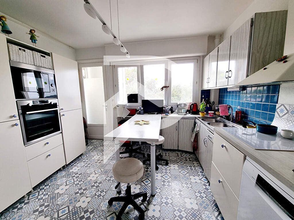 Achat appartement à vendre 4 pièces 100 m² - Valenciennes