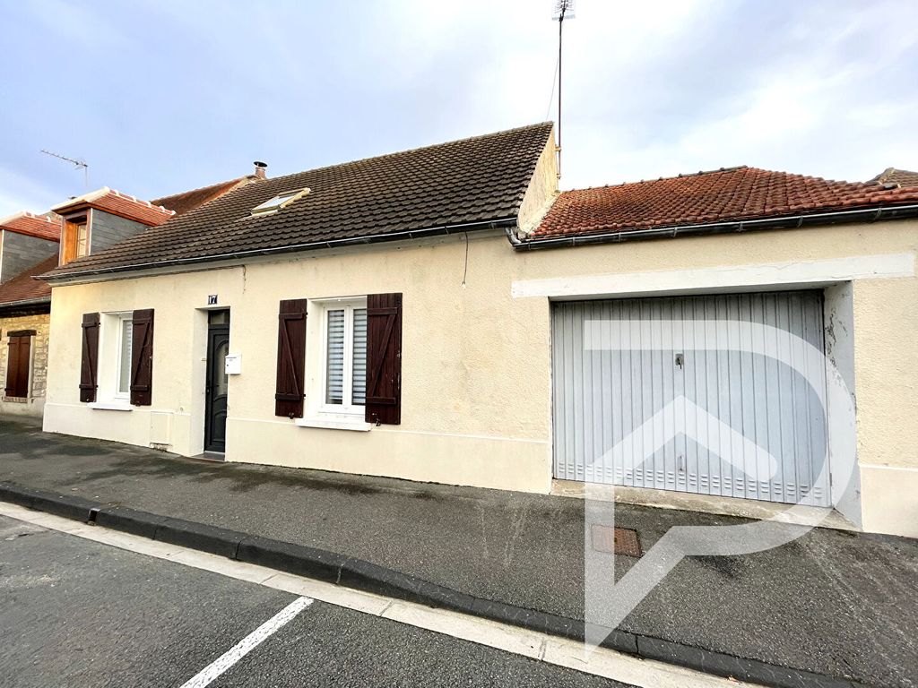 Achat maison à vendre 3 chambres 77 m² - Compiègne