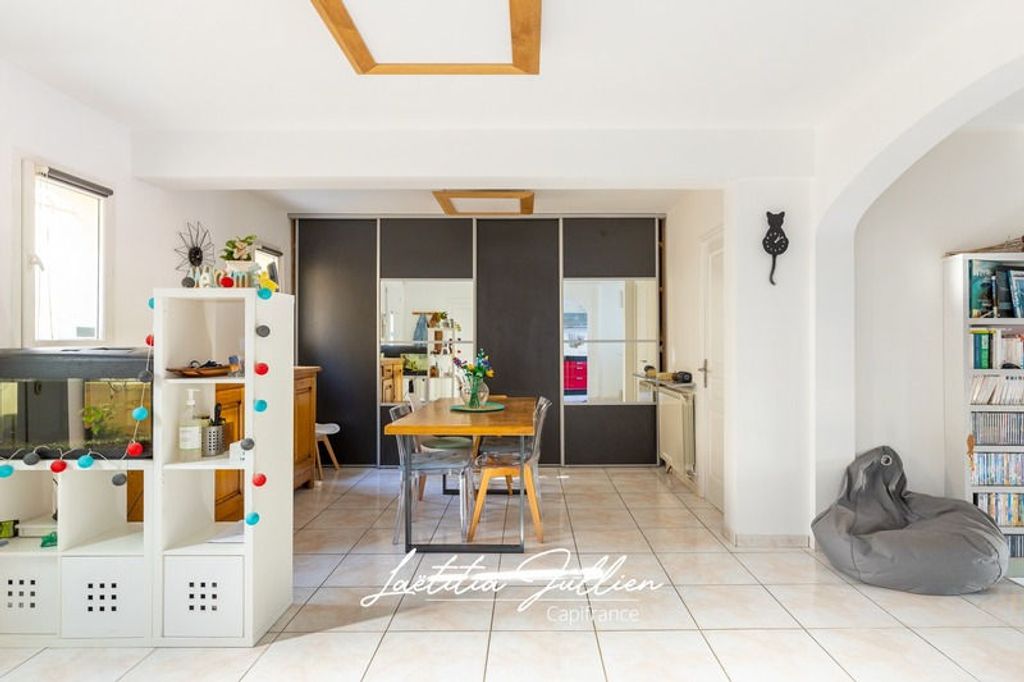 Achat maison à vendre 3 chambres 110 m² - Marseille 11ème arrondissement