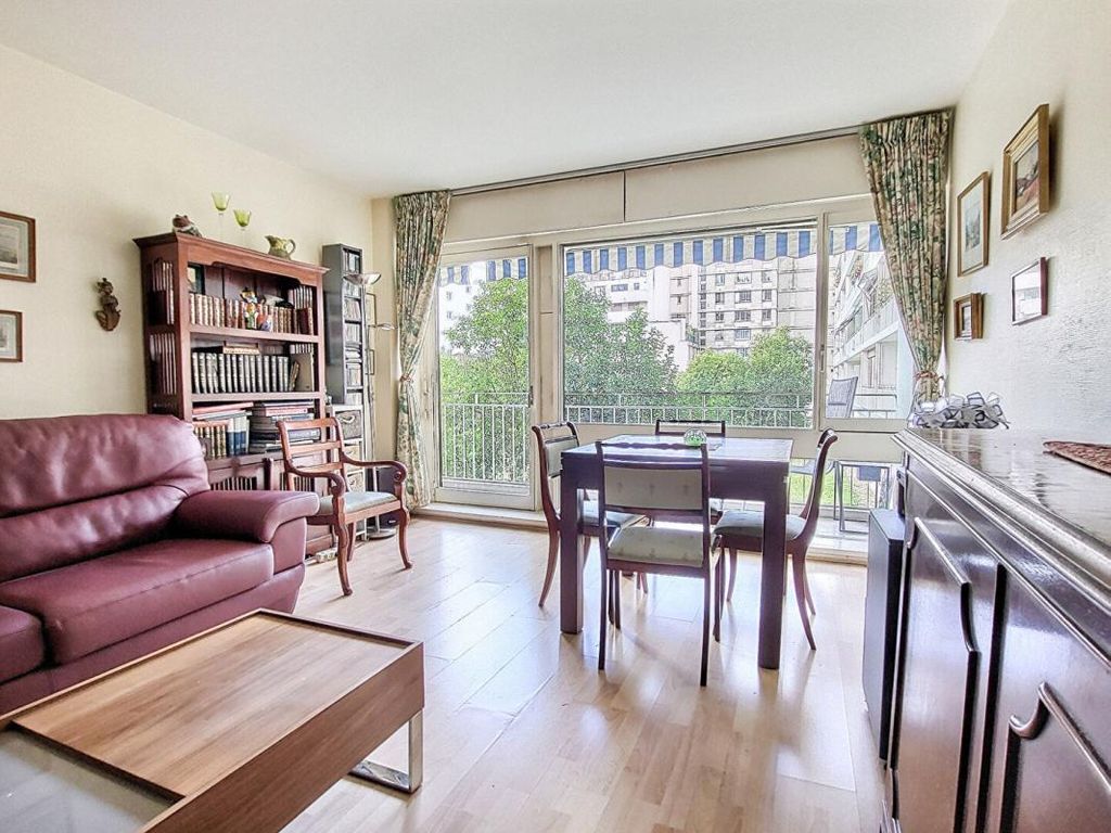 Achat appartement à vendre 4 pièces 54 m² - Paris 15ème arrondissement