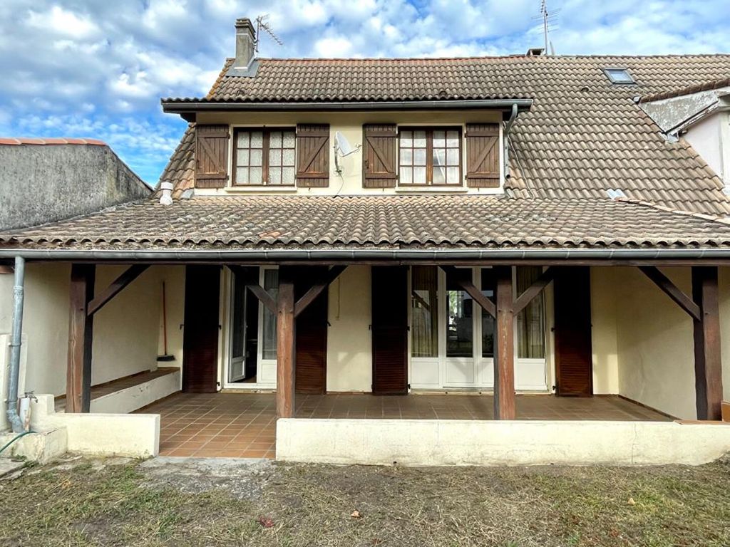 Achat maison à vendre 3 chambres 98 m² - Cestas