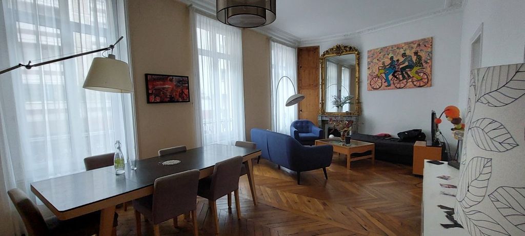Achat appartement à vendre 5 pièces 118 m² - Paris 18ème arrondissement