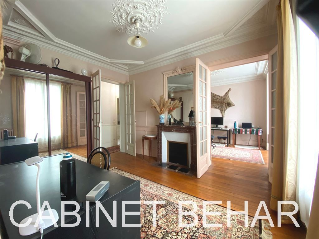 Achat appartement à vendre 5 pièces 82 m² - Vincennes