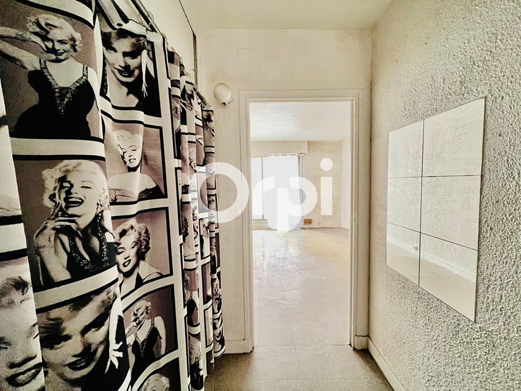 Achat studio à vendre 29 m² - Paris 19ème arrondissement