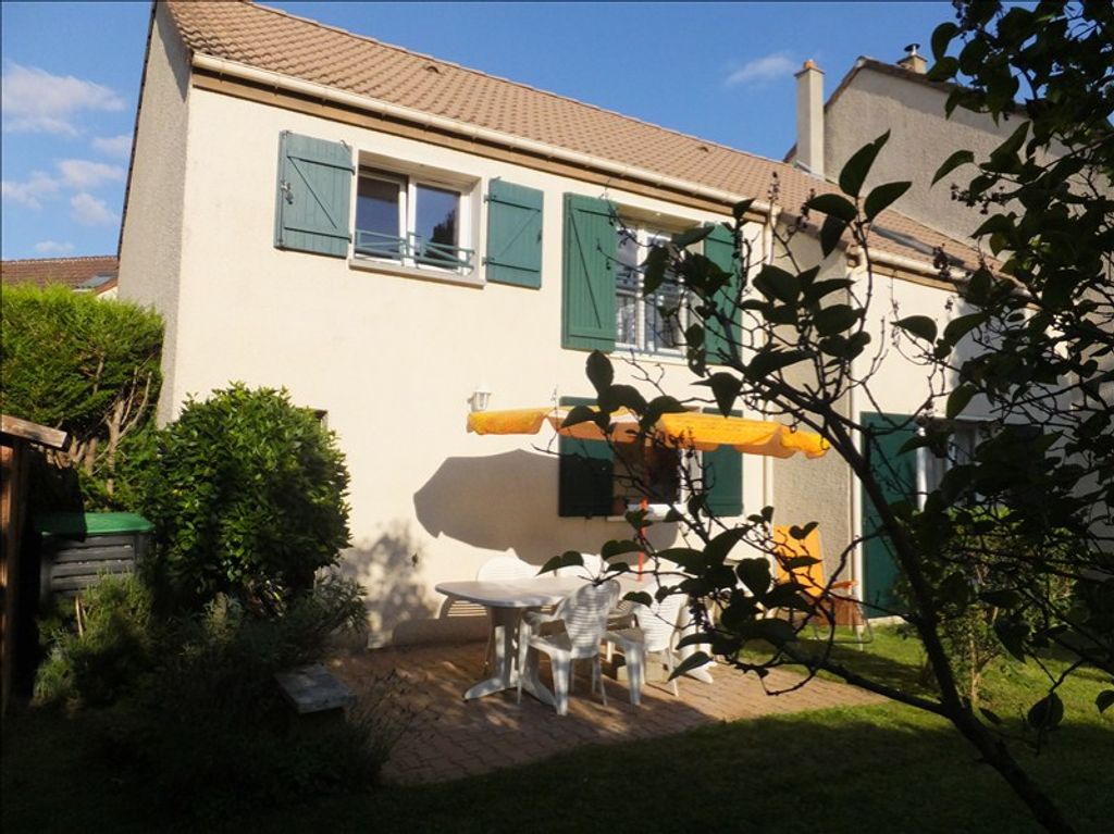 Achat maison à vendre 4 chambres 110 m² - Montigny-le-Bretonneux