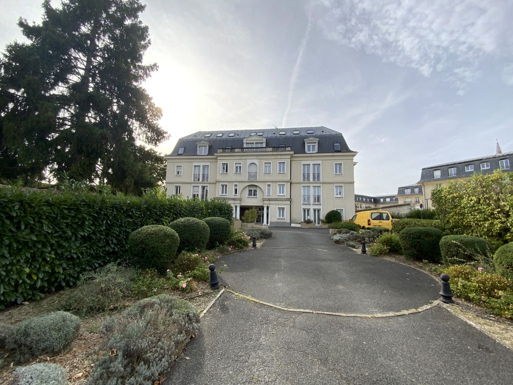 Achat appartement à vendre 4 pièces 82 m² - Fontainebleau