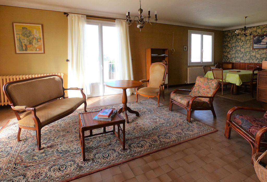 Achat maison à vendre 5 chambres 175 m² - Les Sables-d'Olonne